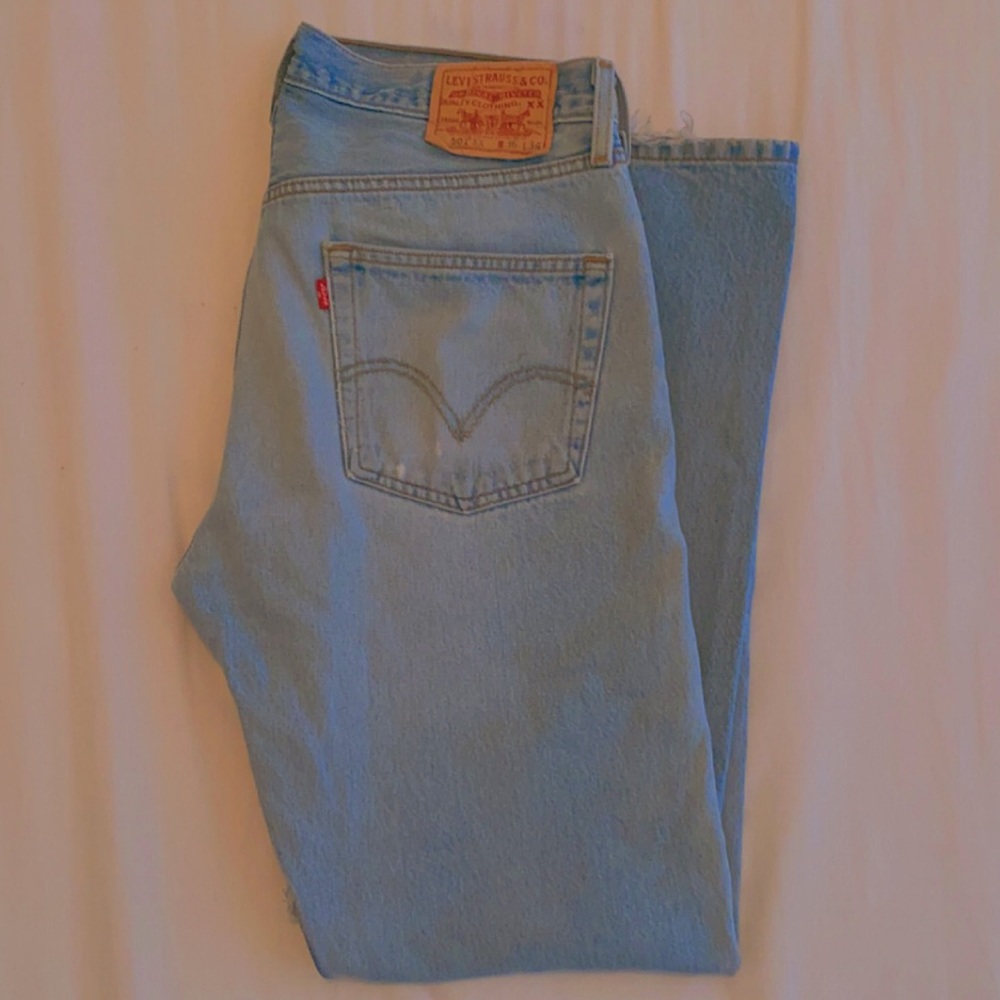 VINTAGE 501 LIGHT BLUE JEANS
